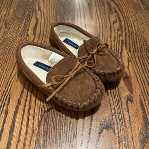 Toddler moccasin slippers
